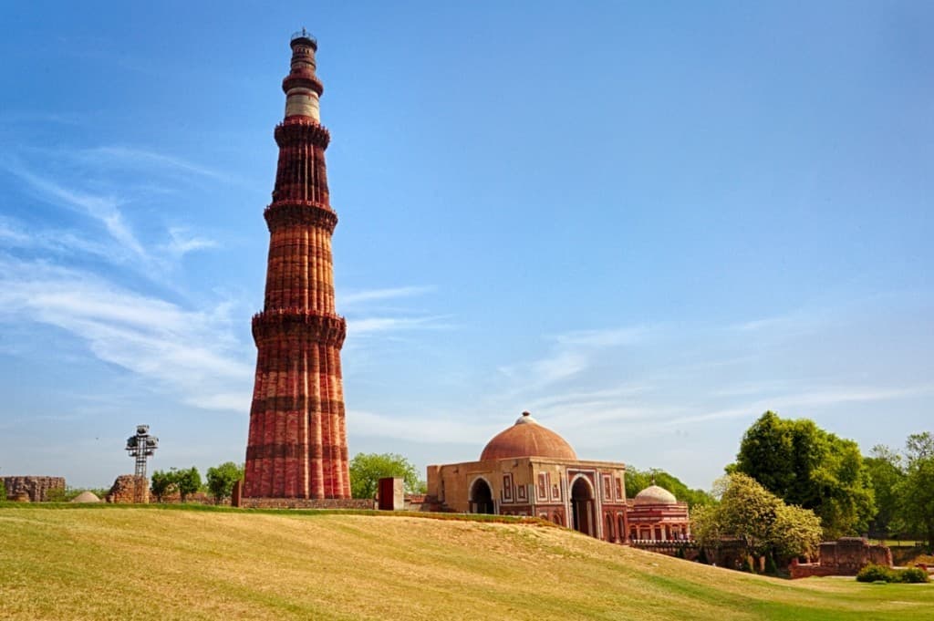 Qutub Minar minaret at the Qutub Complex, Delhi