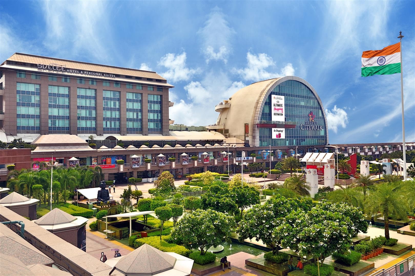 Select Citywalk mall, Saket — retail and outdoor plaza, South Delhi